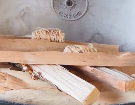 Rozpal drewno od góry